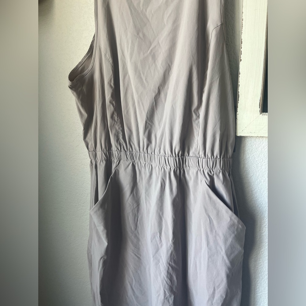 Dynama/2 Tank Dress - Picture 3 of 8